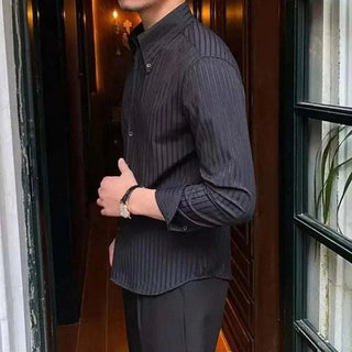 Chemise anglaise rayée pour le printemps