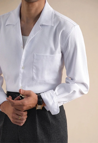 Chemise classique à col ajusté
