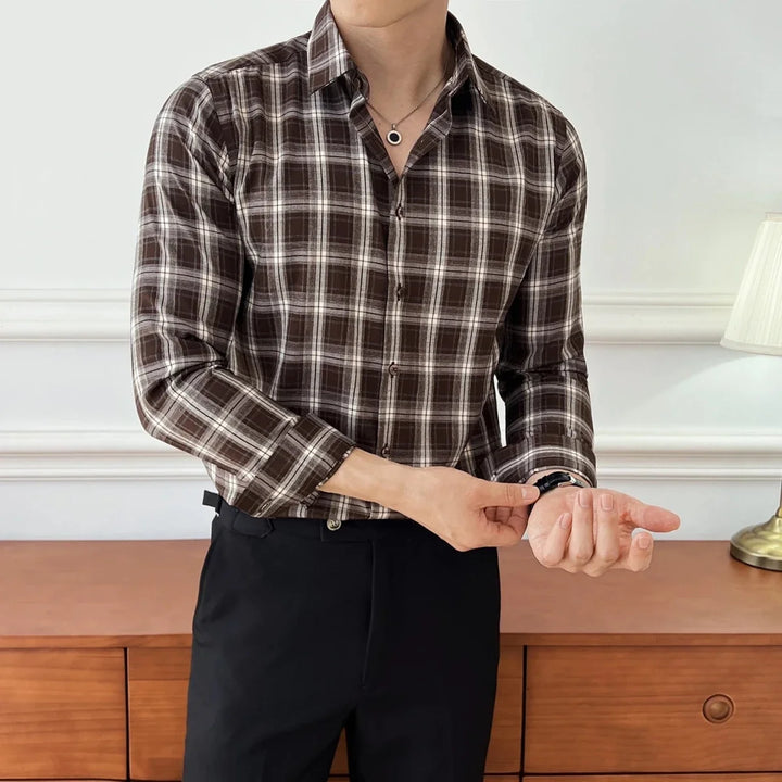 Chemise business slim fit à carreaux foncés