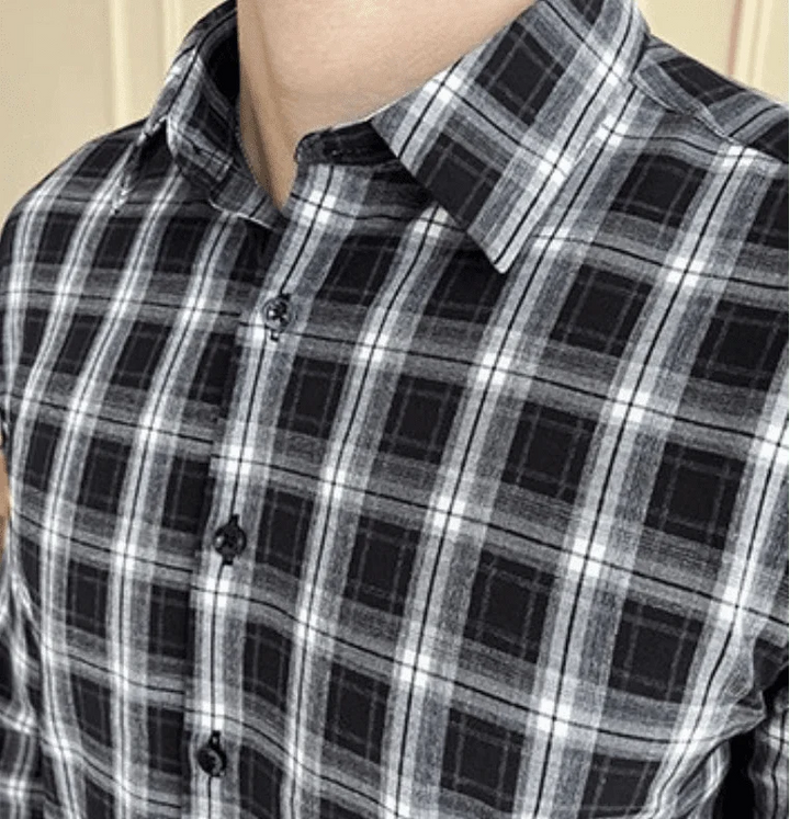 Chemise business slim fit à carreaux foncés