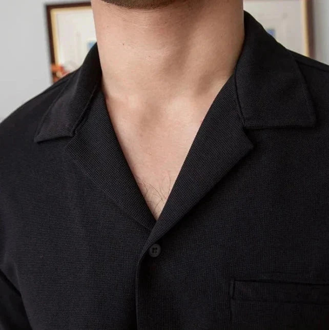 Chemise à col rabattu