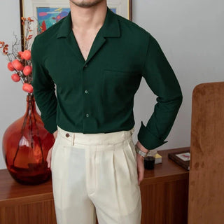 Chemise à col rabattu